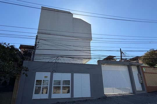 Fachada de casa de condomínio à venda com 3 quartos, 129m² em Tanque, Rio de Janeiro