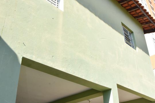 fachada do fundo da casa de casa à venda com 3 quartos, 200m² em Jardim Santa Rita de Cassia, Jundiaí