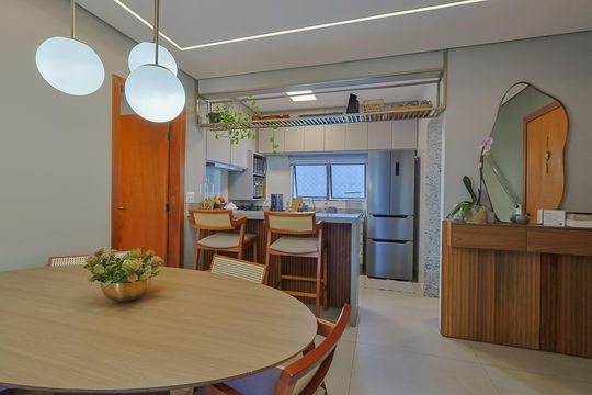 Apartamento à venda com 3 quartos, 108m² em Carmo, Belo Horizonte