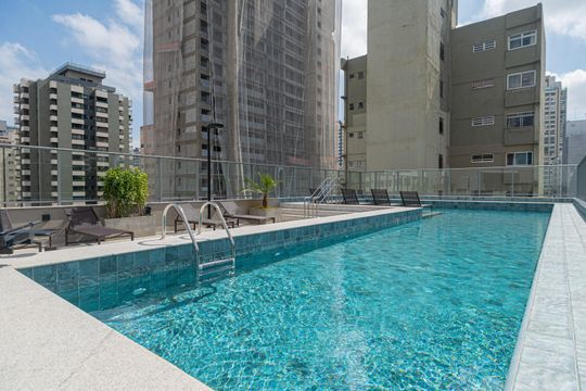Área comum - Piscina de kitnet/studio para alugar com 1 quarto, 21m² em Bela Vista, São Paulo