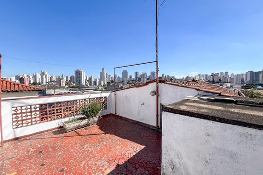 Área externa de casa de condomínio para alugar com 3 quartos, 115m² em Vila Gumercindo, São Paulo