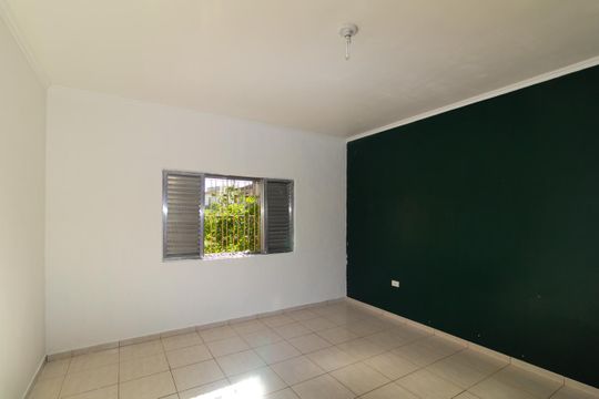 Quarto 2 de casa à venda com 2 quartos, 140m² em Vila Celeste, São Paulo