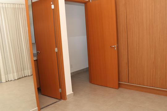 Apartamento à venda com 2 quartos, 89m² em Setor Marista, Goiânia
