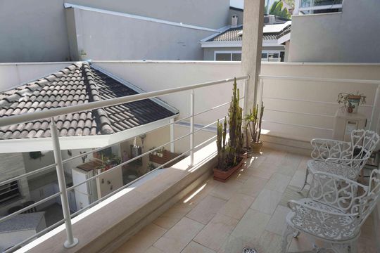 Sacada de casa de condomínio à venda com 4 quartos, 401m² em Residencial Dez (alphaville), Santana de Parnaíba