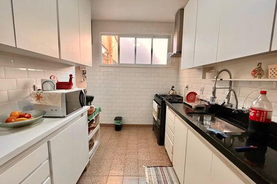 Cozinha de apartamento para alugar com 3 quartos, 200m² em Ipanema, Rio de Janeiro