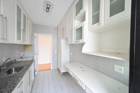 Cozinha de apartamento à venda com 2 quartos, 61m² em Vila da Saúde, São Paulo