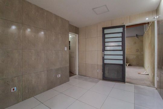 Casa para alugar com 3 quartos, 160m² em Vila Guarani, Mauá