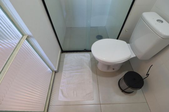 Banheiro  de apartamento para alugar com 1 quarto, 42m² em Jardim Nova Alianca Sul, Ribeirão Preto