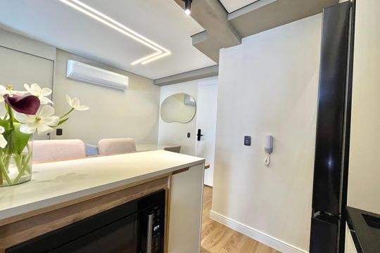 Cozinha de apartamento à venda com 2 quartos, 65m² em Vila Monte Alegre, São Paulo