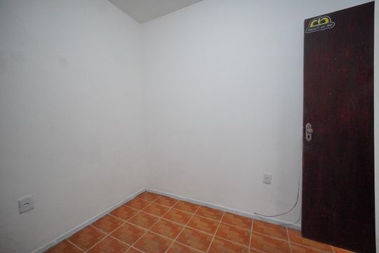 Quarto 1 de casa para alugar com 2 quartos, 70m² em Areias, São José