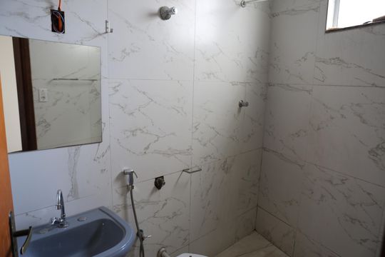Suite Quarto 2 de casa para alugar com 4 quartos, 200m² em Novo Eldorado, Contagem