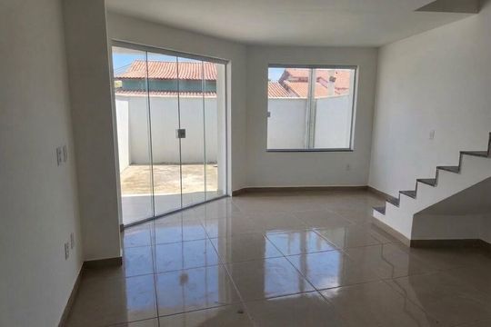 Sala de casa à venda com 3 quartos, 84m² em Campo Grande, Rio de Janeiro