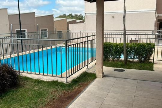 Área externa de apartamento para alugar com 2 quartos, 87m² em Caucaia do Alto, Cotia