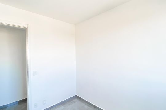 Quarto 1 de apartamento para alugar com 2 quartos, 40m² em Vila Penteado, São Paulo