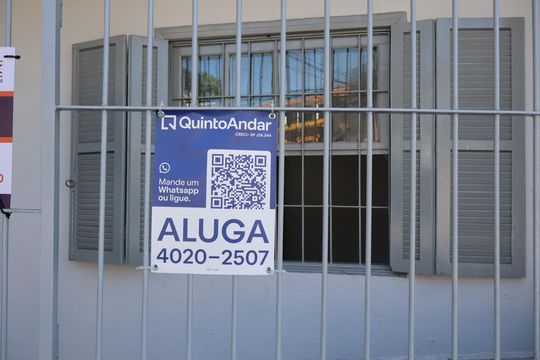 Placa de casa para alugar com 2 quartos, 70m² em Jardim Santa Adelia, São Paulo