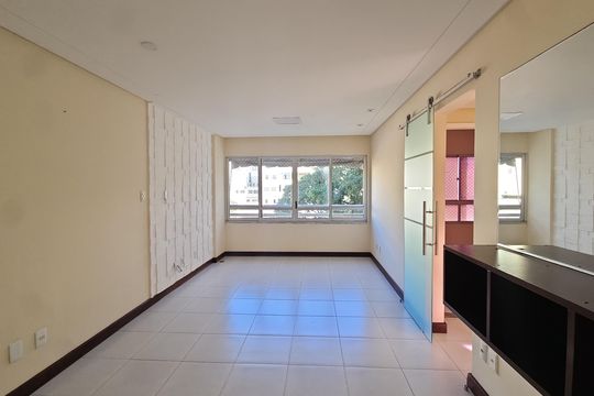 Apartamento para alugar com 2 quartos, 78m² em Brotas, Salvador