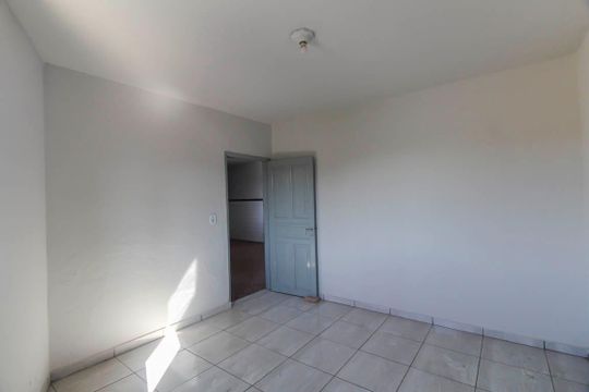 Apartamento para alugar com 3 quartos, 90m² em Jardim Santa Adelia, São Paulo
