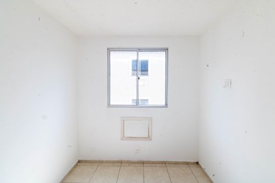 Quarto 1 de apartamento para alugar com 2 quartos, 48m² em Campo Grande, Rio de Janeiro
