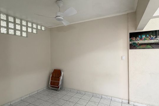 Sala de apartamento para alugar com 2 quartos, 70m² em José Menino, Santos