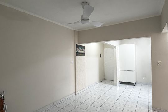 Sala de apartamento para alugar com 2 quartos, 70m² em José Menino, Santos