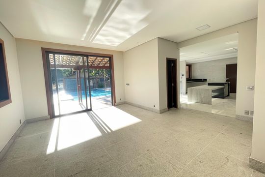 Sala 2 de casa à venda com 5 quartos, 931m² em Pampulha, Belo Horizonte