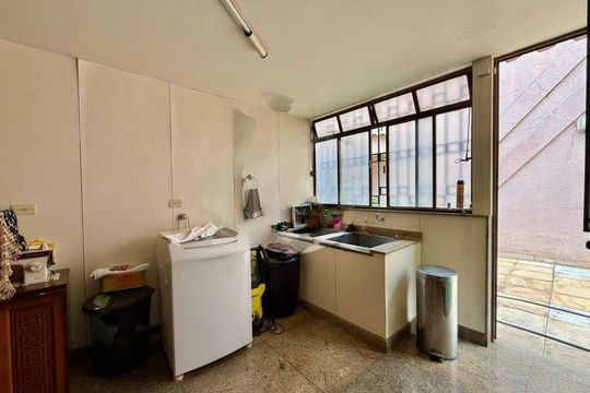 Casa à venda com 4 quartos, 430m² em São Bento, Belo Horizonte