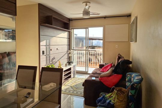 Sala de apartamento para alugar com 3 quartos, 70m² em Fonseca, Niterói