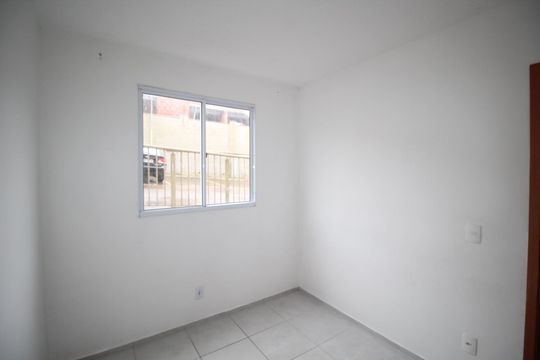 Quarto 2 de apartamento para alugar com 2 quartos, 55m² em Chácara das Pedras, Porto Alegre