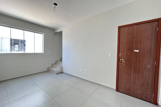 Casa de Condomínio à venda com 2 quartos, 73m² em Parque Xangri-lá, Contagem