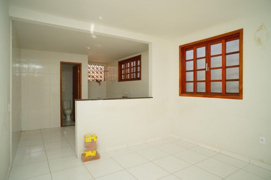 Casa para alugar com 1 quarto, 50m² em Jardim Atlântico Leste, Maricá
