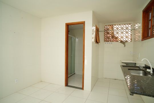Cozinha de casa para alugar com 1 quarto, 50m² em Jardim Atlântico Leste, Maricá