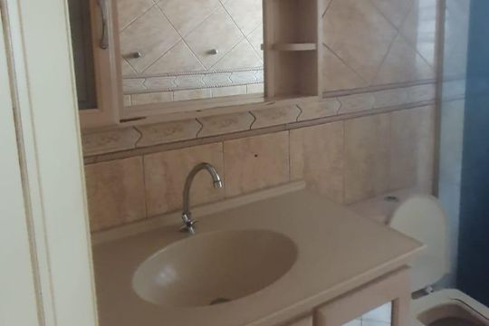 Banheiro de casa à venda com 2 quartos, 125m² em Jardim Japao, São Paulo