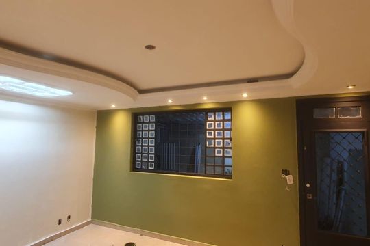 Sala de casa para alugar com 2 quartos, 125m² em Jardim Japao, São Paulo