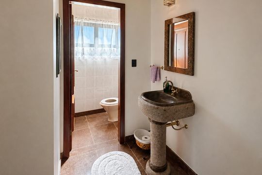 Banheiro de casa à venda com 4 quartos, 400m² em Parque das Universidades, Campinas