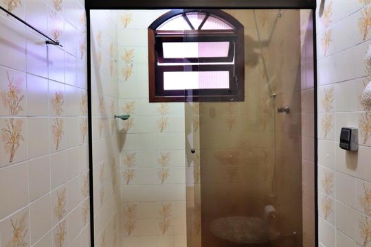 Banheiro Social de casa à venda com 4 quartos, 168m² em Jardim do Mar, São Bernardo do Campo