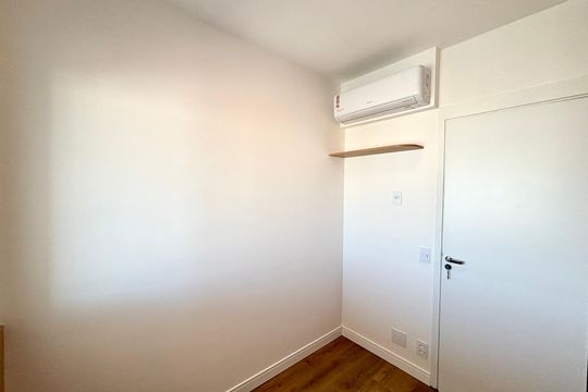 Quarto 1 de apartamento para alugar com 2 quartos, 71m² em Vila Guilhermina, São Paulo