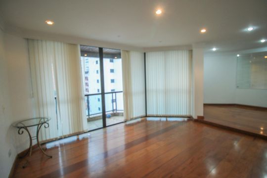 Apartamento para alugar com 3 quartos, 160m² em Vila Regente Feijó, São Paulo