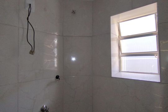 Banheiro - torneira de kitnet/studio para alugar com 1 quarto, 24m² em Vila Moraes, São Paulo