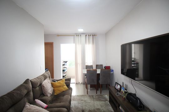 Sala de apartamento para alugar com 2 quartos, 44m² em Morro Santana, Porto Alegre