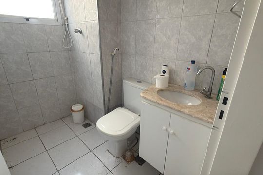 Banheiro de apartamento à venda com 1 quarto, 40m² em Brás, São Paulo