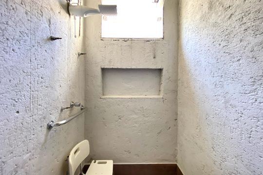 Banheiro de casa à venda com 3 quartos, 182m² em Alto dos Pinheiros, Belo Horizonte