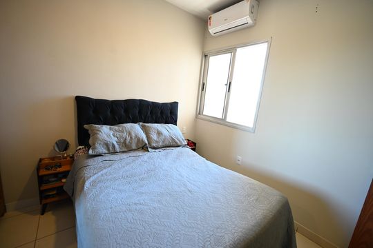 Apartamento à venda com 2 quartos, 48m² em Parque Oeste Industrial, Goiânia