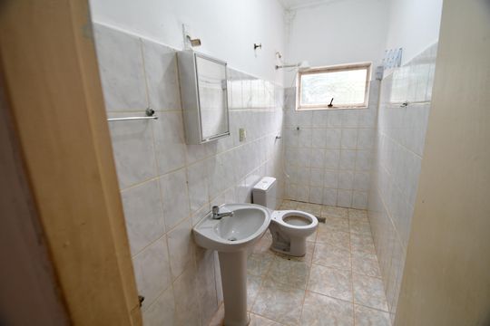 Banheiro de casa à venda com 1 quarto, 60m² em Cidade Universitária, Campinas