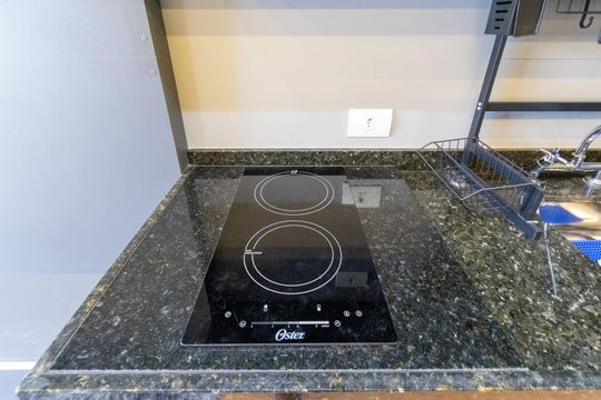 Cozinha de apartamento para alugar com 1 quarto, 29m² em Jardim Prudência, São Paulo