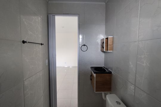 Banheiro - torneira de kitnet/studio para alugar com 1 quarto, 24m² em Vila Moraes, São Paulo