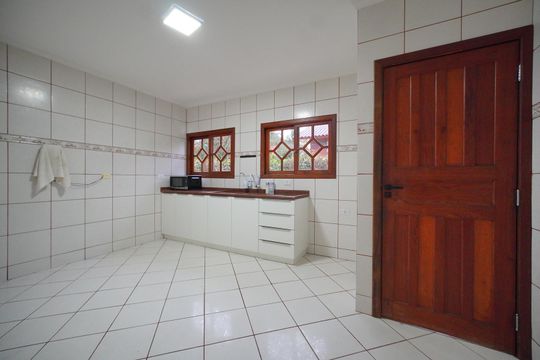 Cozinha de casa de condomínio para alugar com 3 quartos, 200m² em Cachoeira do Bom Jesus, Florianópolis