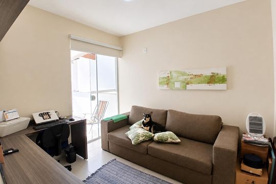 Sala de casa para alugar com 3 quartos, 127m² em Rio Tavares, Florianópolis
