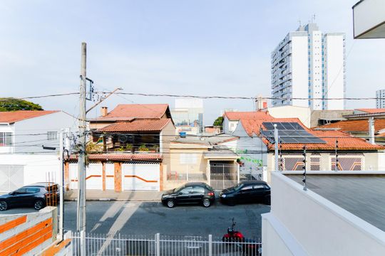 Vista da Suíte de casa para alugar com 3 quartos, 187m² em Vila Camargos, Guarulhos