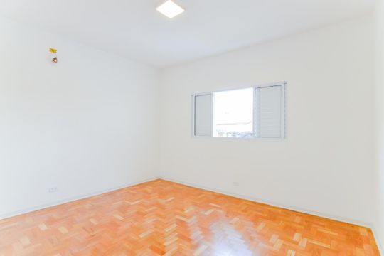 Suíte de casa para alugar com 3 quartos, 187m² em Vila Camargos, Guarulhos