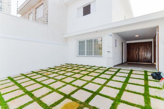 Garagem de casa para alugar com 3 quartos, 187m² em Vila Camargos, Guarulhos